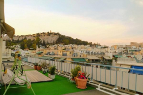Rooftop studio, Acropolis view!